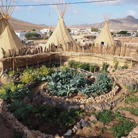 Teepee Costa Hotel ตินดายา ภายนอก รูปภาพ